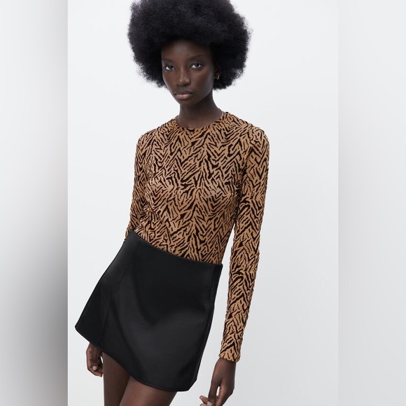 Printed Zebra Net Zara Top - Picture 1 of 3